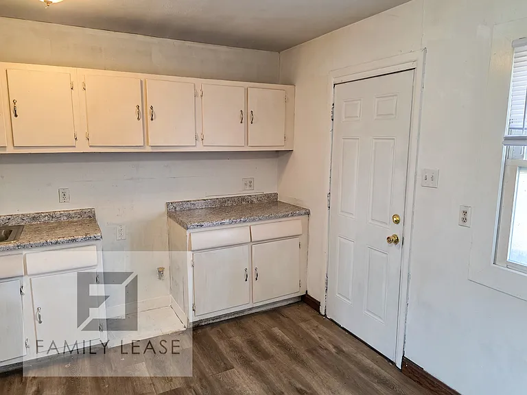 201 Miskell Blvd — Photo 5