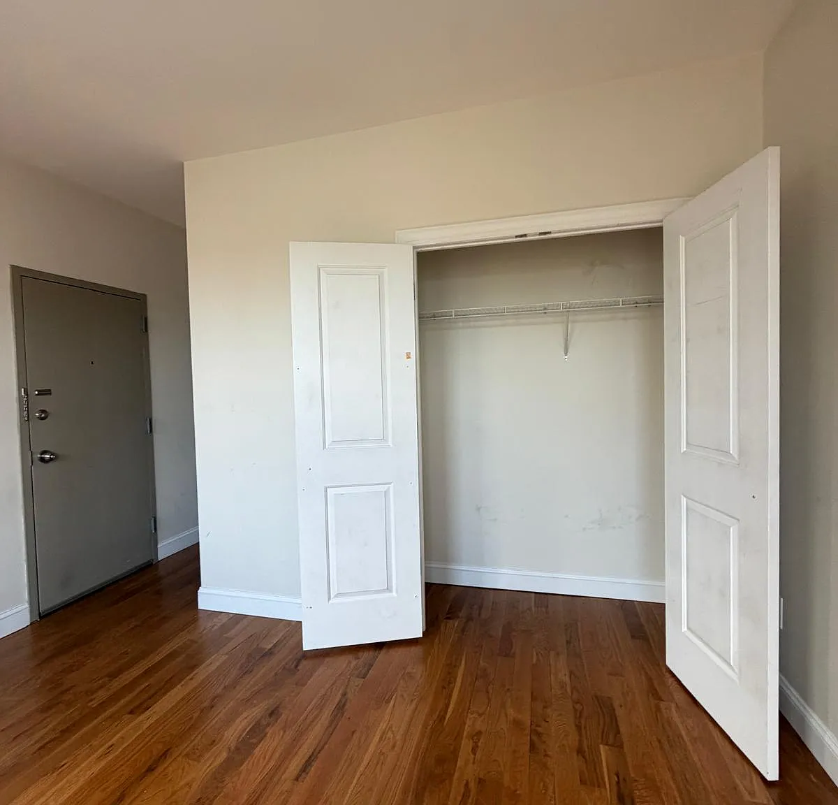 3 bed, $2,500 — Photo 4