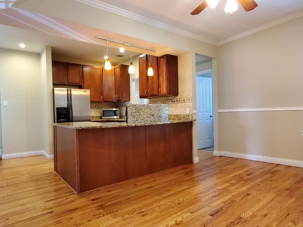 4200 Maryland Ave Unit 4206A
