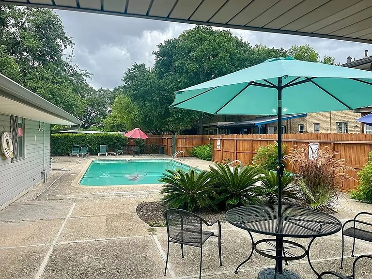 105 W Silver Sands Dr — Photo 25