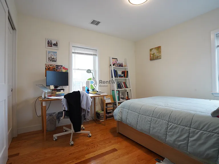 15 Kelley Ct #153 — Photo 17