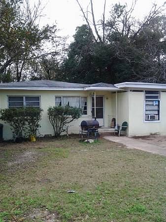 1st image of 707 W 4th Ave