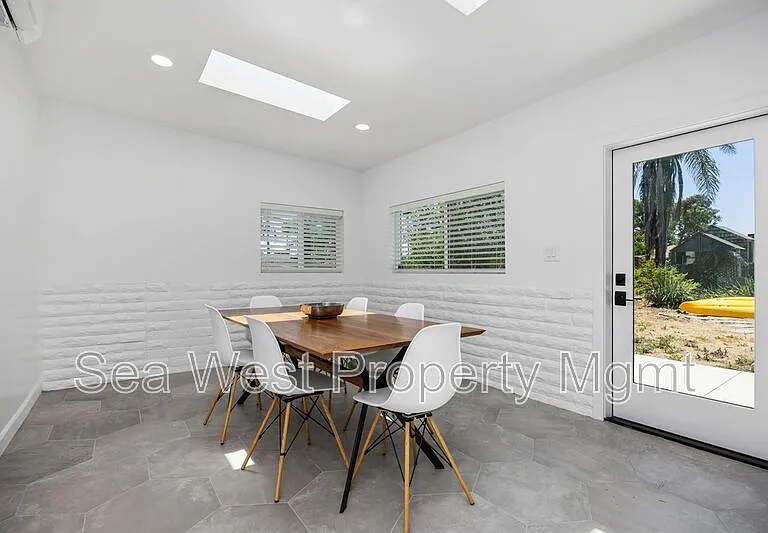 778 Del Riego Ave — Photo 9