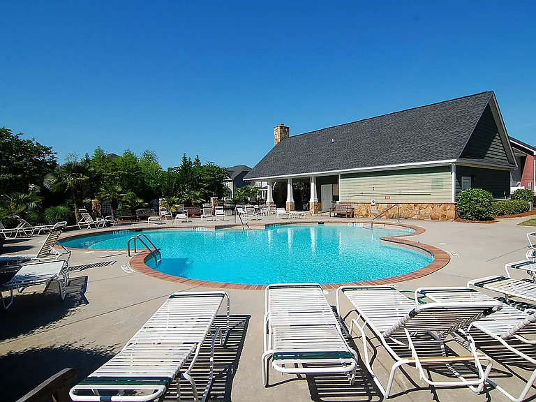 223 Forest Green Dr — Photo 28