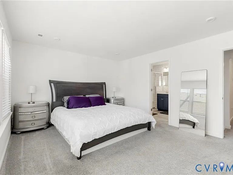 12221 Dutch Elm Cir — Photo 5