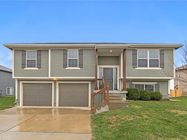 710 Samantha Ln, Belton, MO 64012