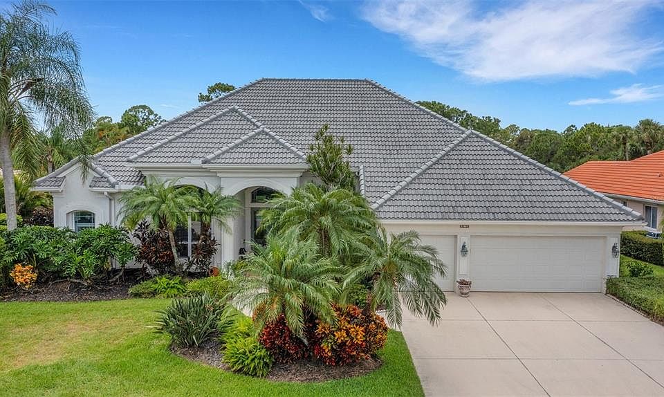 1st image of 8272 DEERBROOK CIRCLE