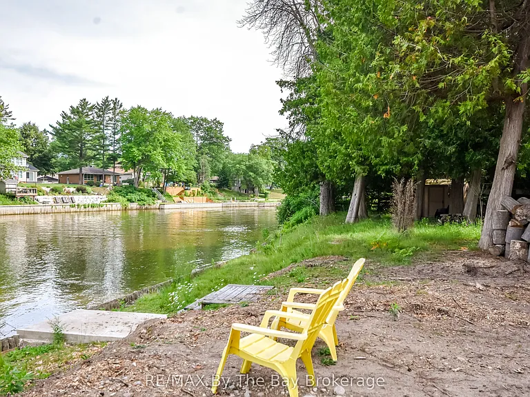 578 Oxbow Park Dr — Photo 36