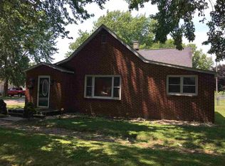 504 N 8th St, Clinton, IN 47842