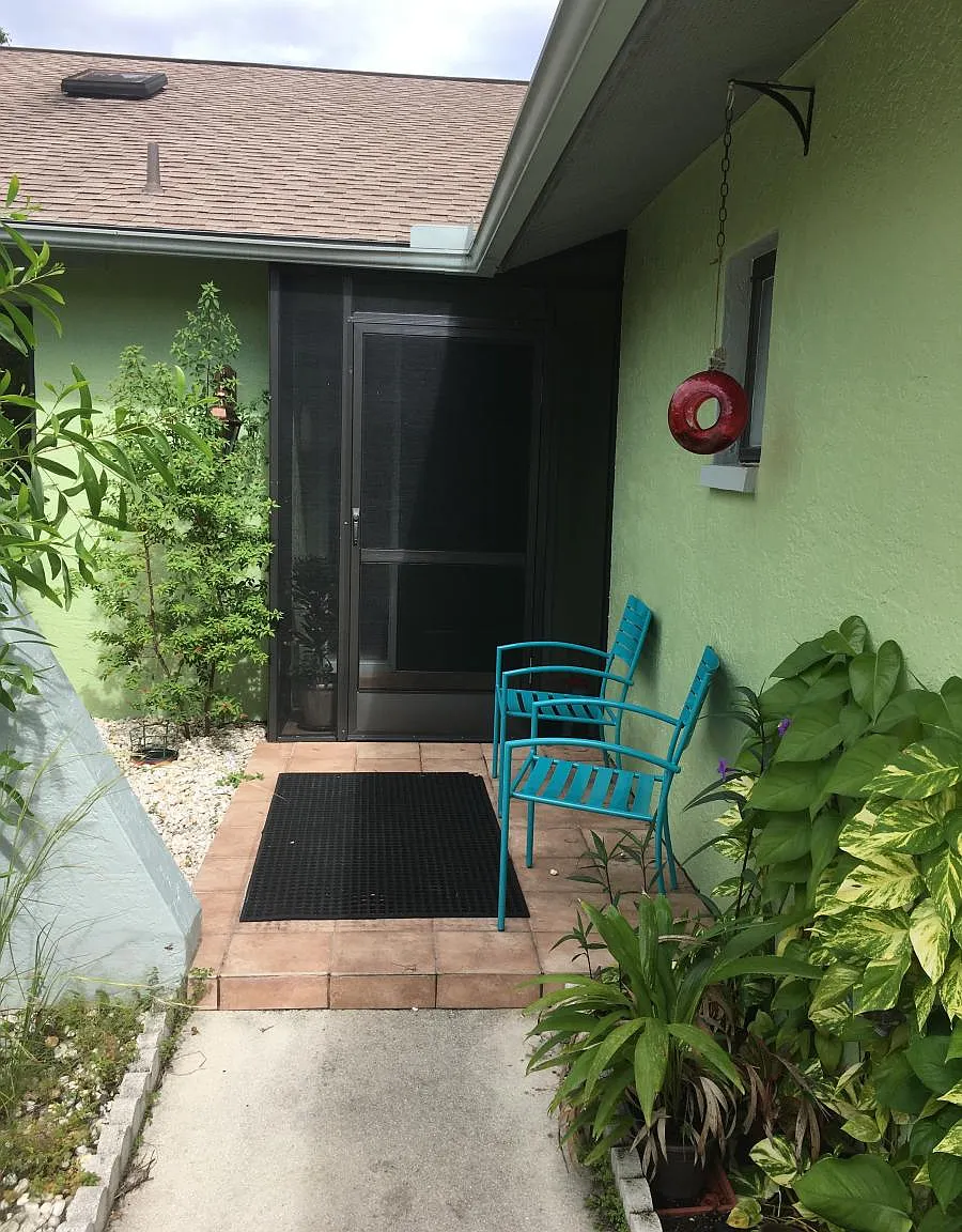 2 bed, 1427 sqft, $1,650 — Photo 2