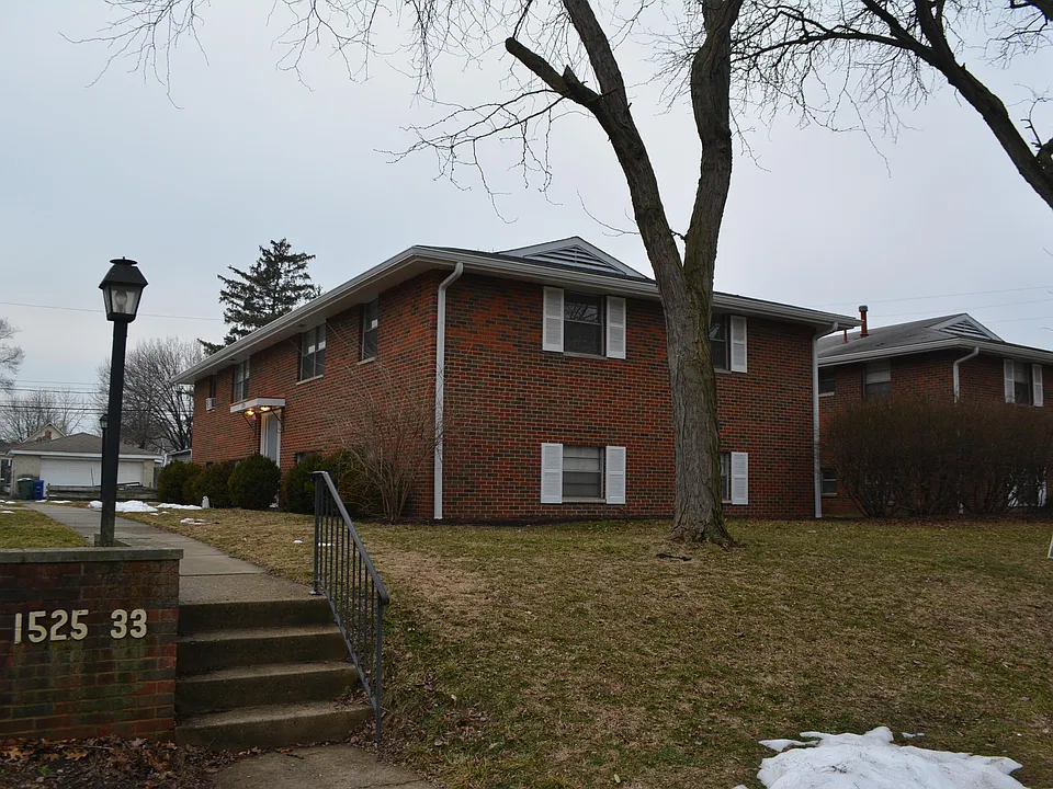 1533 Elmwood Ave