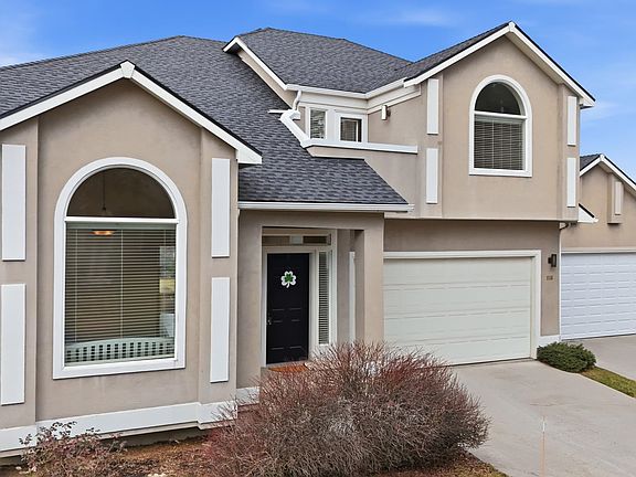 3rd image of 1816 S Viewcrest Ln