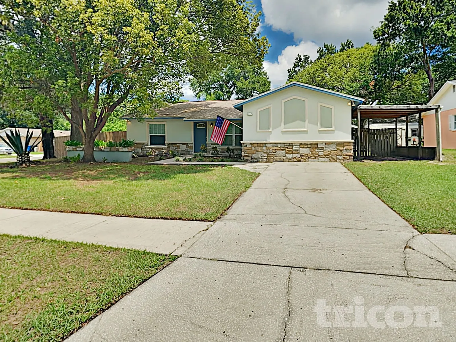 202 Faithway Drive Seffner FL — Photo 2