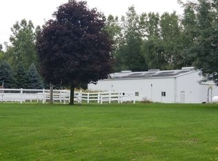 W Locke Rd, Perry, MI 48872