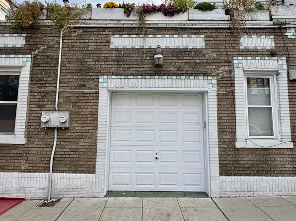 2108 West Street image 13 of 13