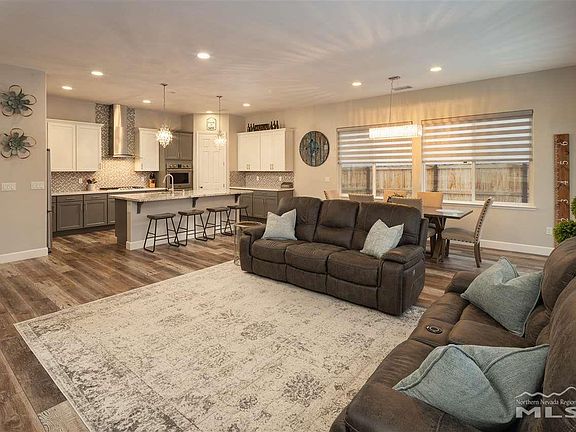 5th image of 351 Desert Chukar Dr