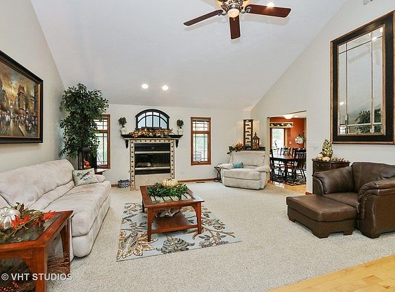 4th image of 35081 N Hilldale Dr