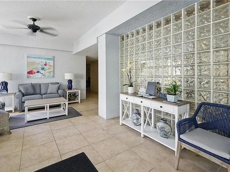 1026 Flamevine Ln #204 — Photo 3