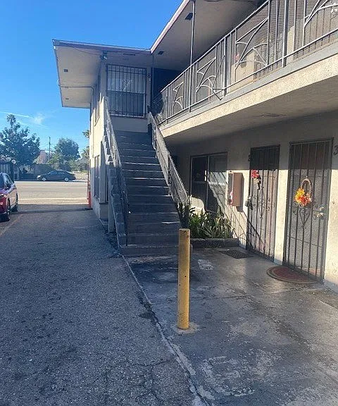 6326 Crenshaw Blvd. — Photo 2