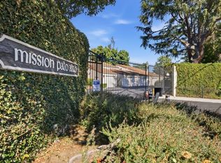 123 Mission Dr, East Palo Alto, CA 94303