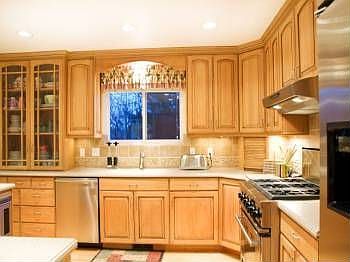 3rd image of 8072 S Old Coventry Cir