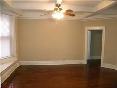 Dining Room Pic2