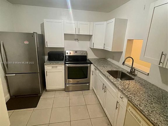 4th image of 11925 NE 2nd Ave APT 104B