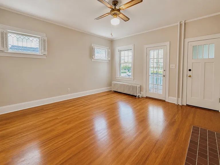 78 S Pine Ave #2 — Photo 14