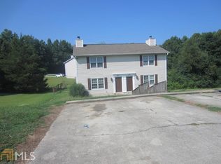 3091 Robie Ln, Snellville, GA 30078