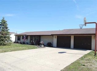 6421 N Pinewood St, Terre Haute, IN 47805