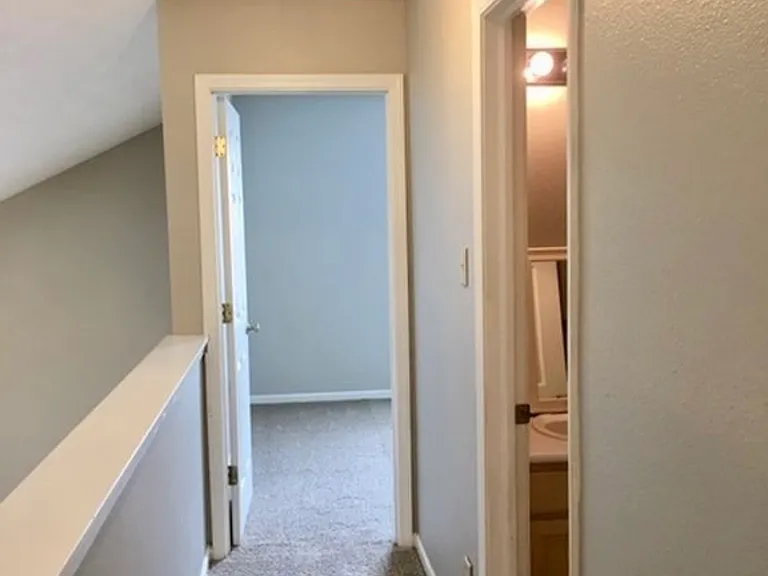 1286 Kenwood Dr — Photo 8