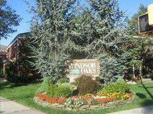 7358 Springfield Blvd, Oakland Gardens, NY 11364