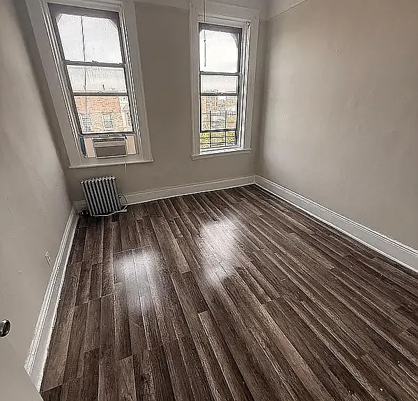 2382 Dean St #13 — Photo 4