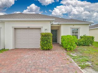1404 SW Trafalgar Pkwy, Cape Coral, FL 33991