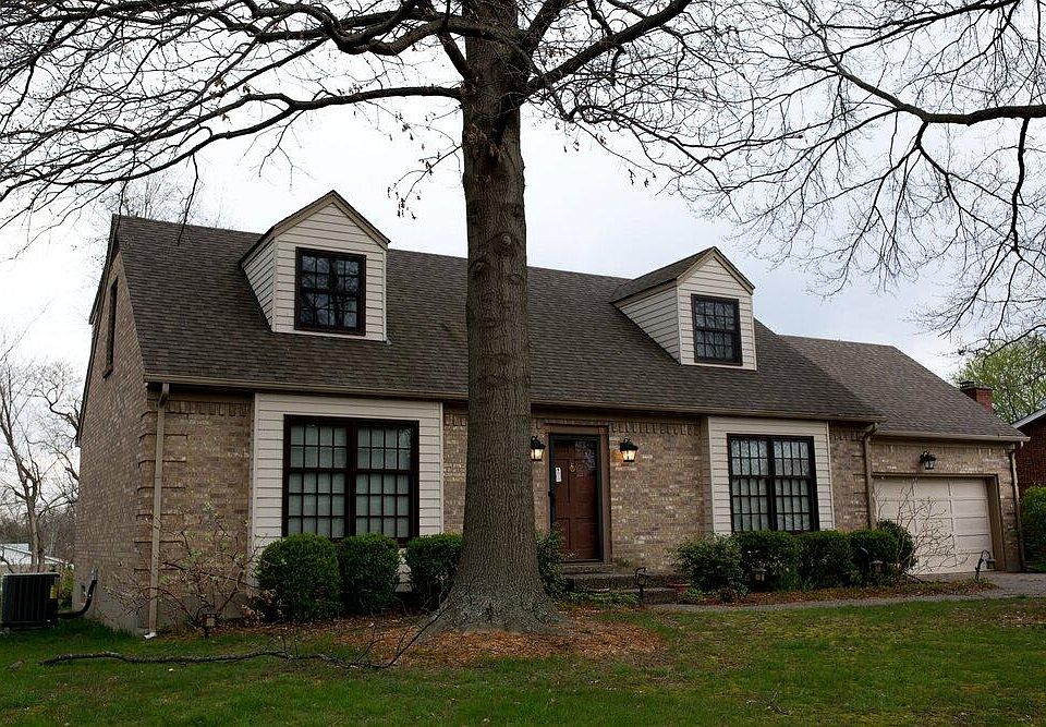 1st image of 1916 S Osprey Ln
