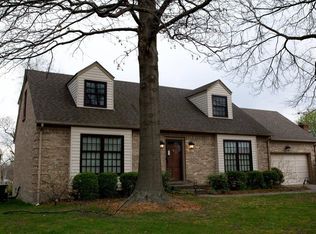 1916 S Osprey Ln, Libertyville, IL