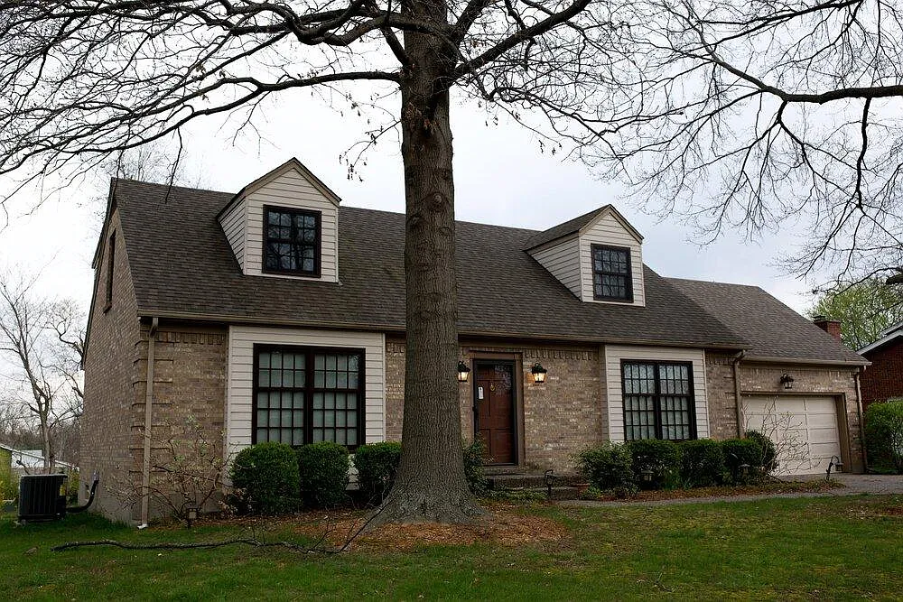 1916 S Osprey Ln photo 1