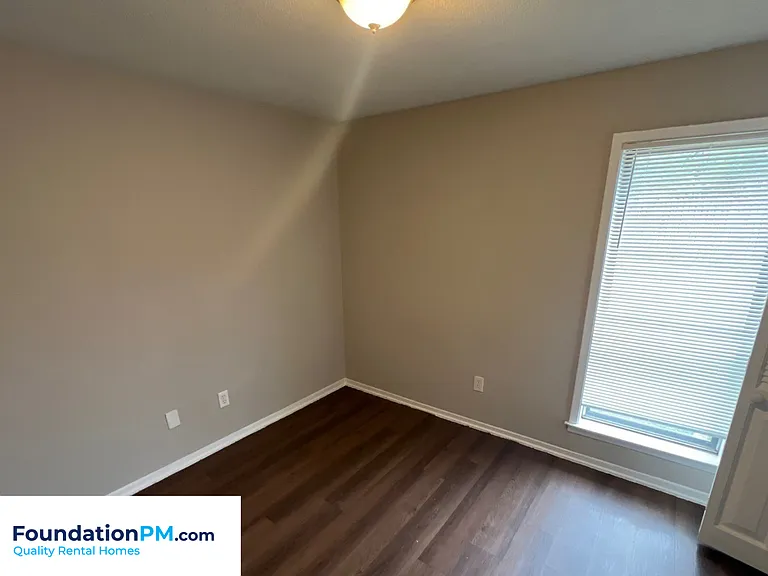 3945 Macon Road - 7 — Photo 15