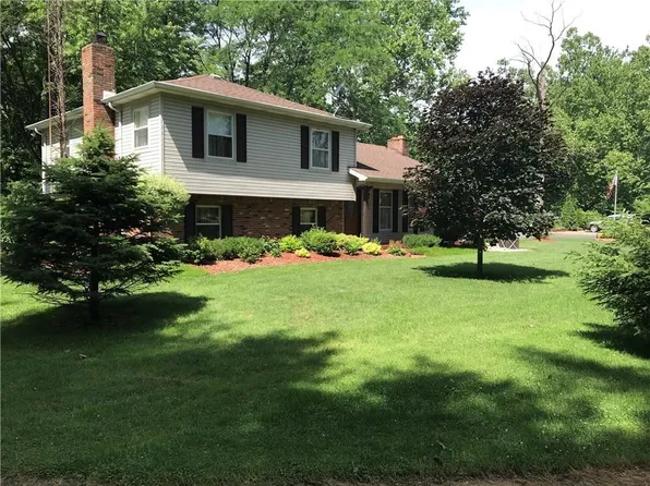 3973 W Us Highway 136, Crawfordsville, IN 47933