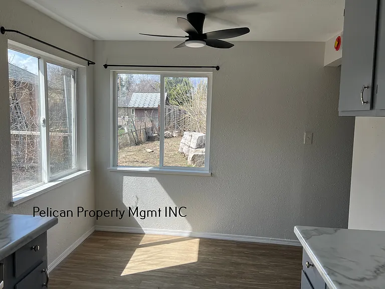 1906 Johnson Ave — Photo 6