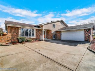 14513 S Canvas Back Ct, Homer Glen, IL 60491