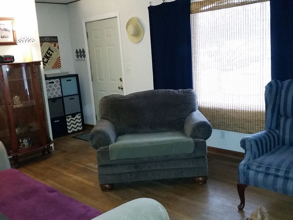 Living Room - Hardwoods