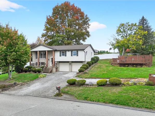 101 N Mulberry Dr, Mount Pleasant, PA 15666