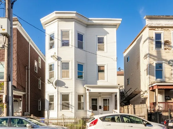 278 E Cottage St, Dorchester, MA 02125