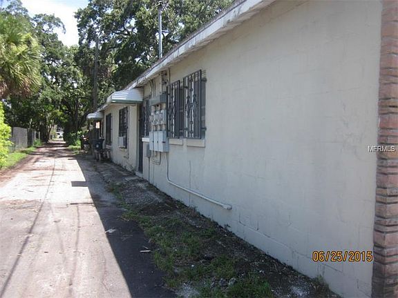 3rd image of 115 South Blvd