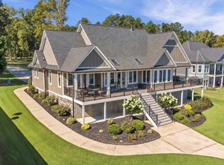 2054 Summerset Bay Dr, Cross Hill, SC 29332