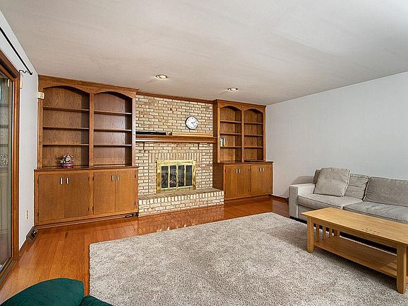 5th image of 5219 Brynwood Dr