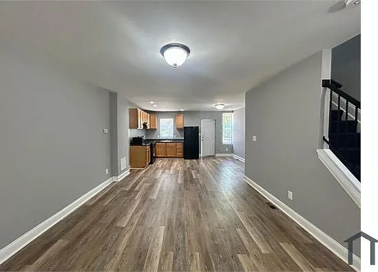 2600 Robb St — Photo 8