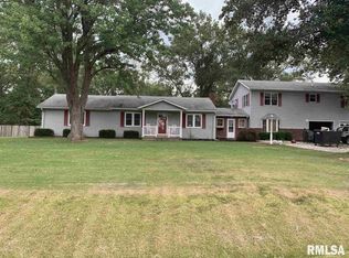 8275 State Route 154, Tamaroa, IL 62888