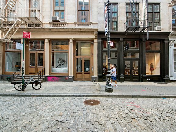 5th image of 25 Mercer St APT 2C